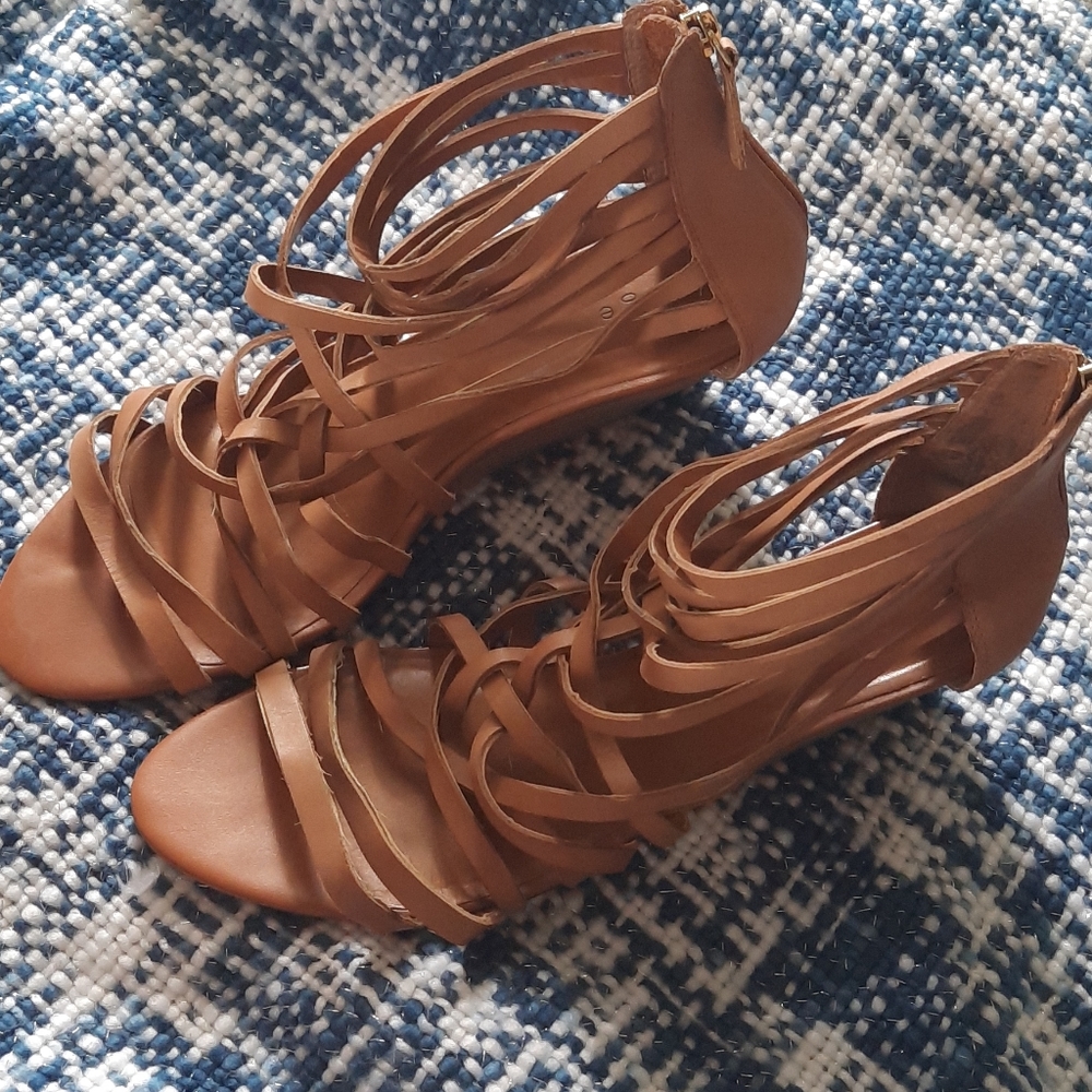 Hinge Strap Sandal